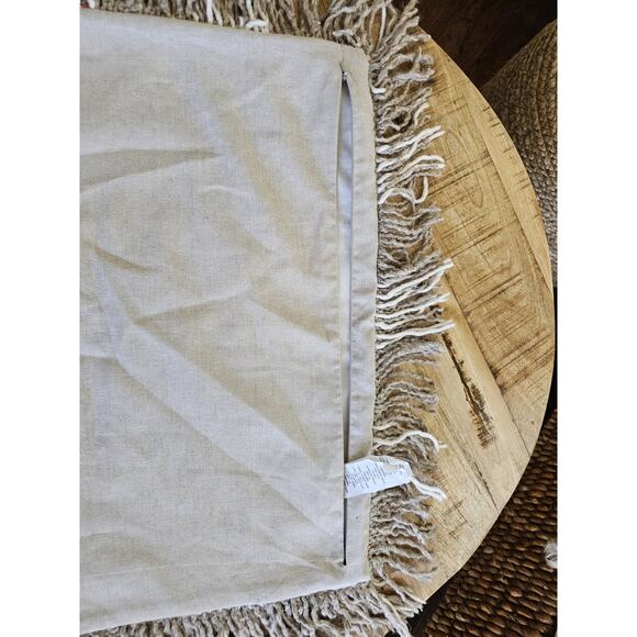 Pottery Barn Woven Plaid Fringe Pillow Cover 22"x22" Beige Linen Cotton Blend - Picture 7 of 8